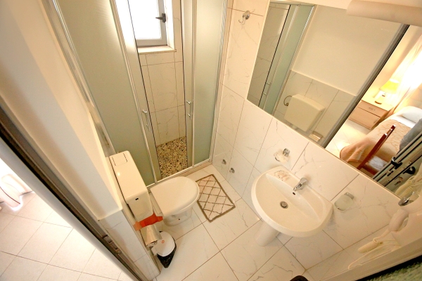 Nika Hotel (Vlorë)